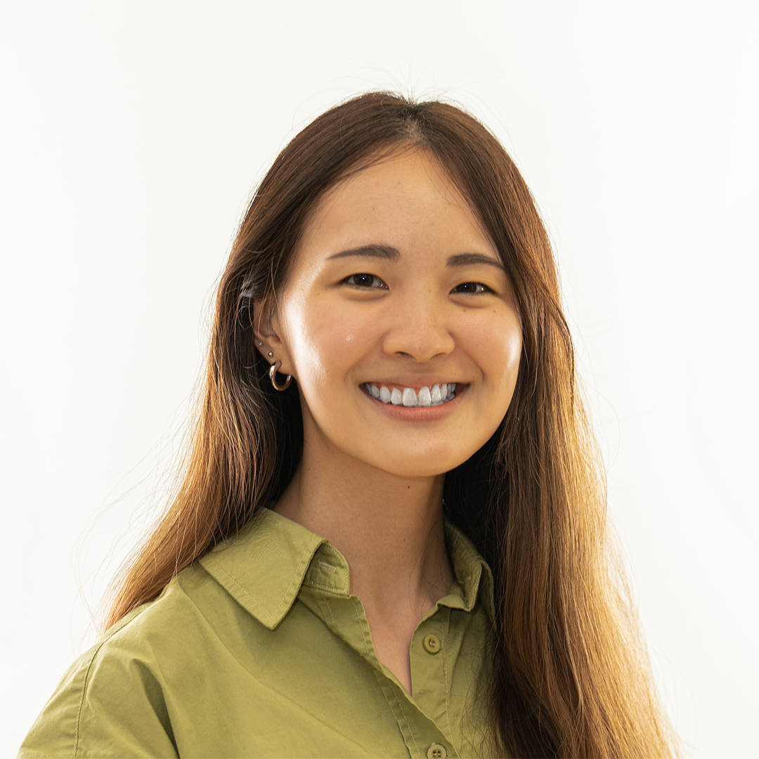 Ms Flora Tan