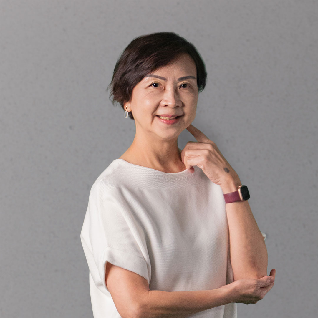 Profile Photo of Ms Leah Tan
